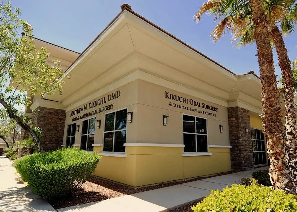 Kikuchi Oral Surgery & Dental Implant Center
