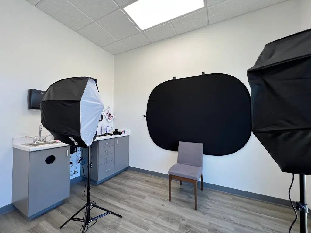 Nuvia Dental Implant Center