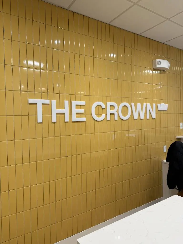 The Crown Dental Arts