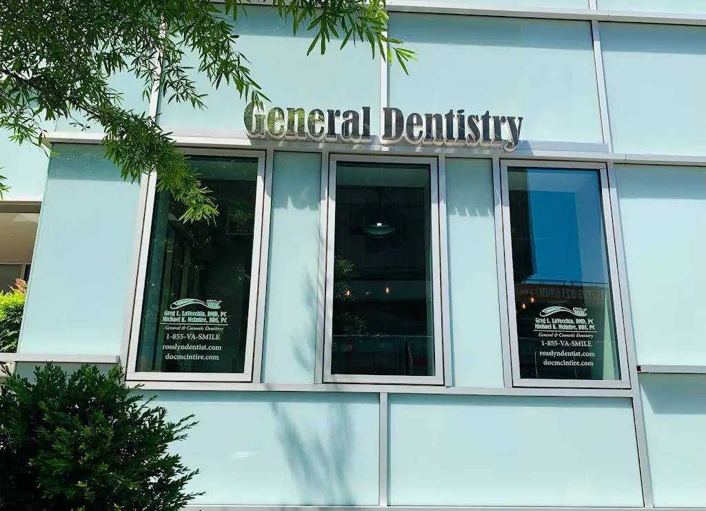 Rosslyn Dentist