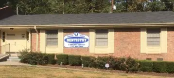 The Dental Office of Lithonia
