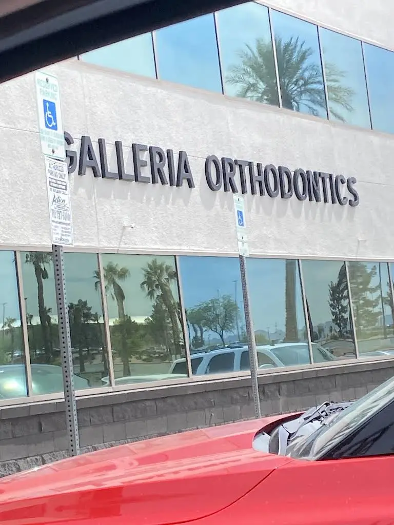 Galleria Orthodontics
