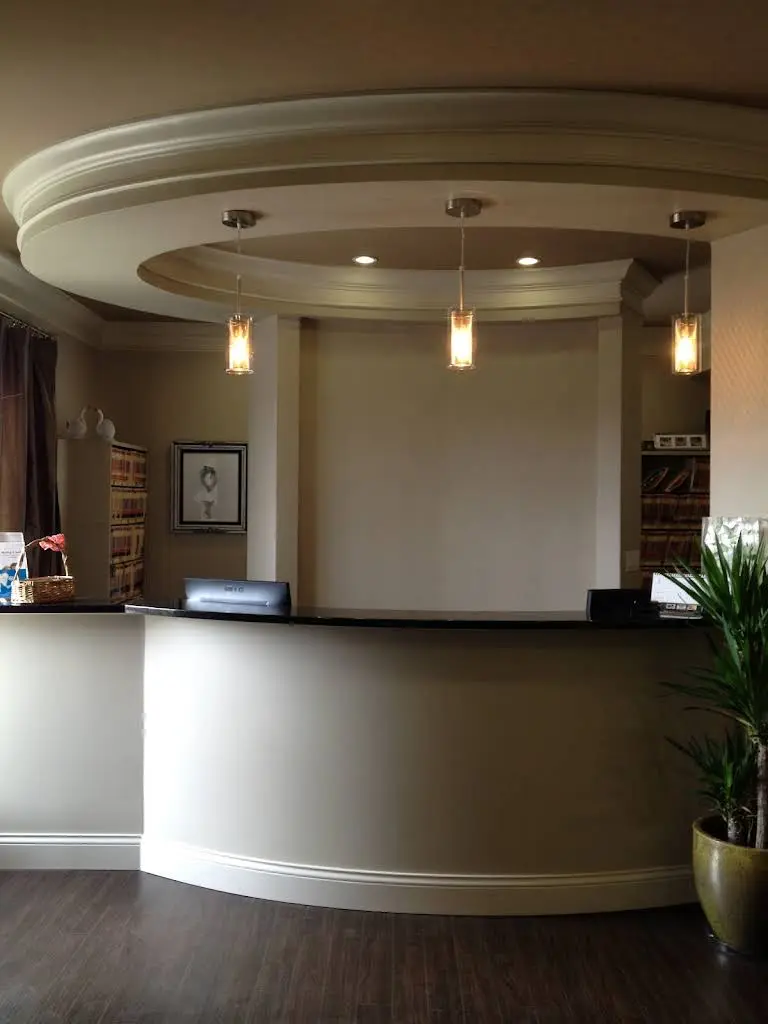 J Family Dental, Han Jang DDS