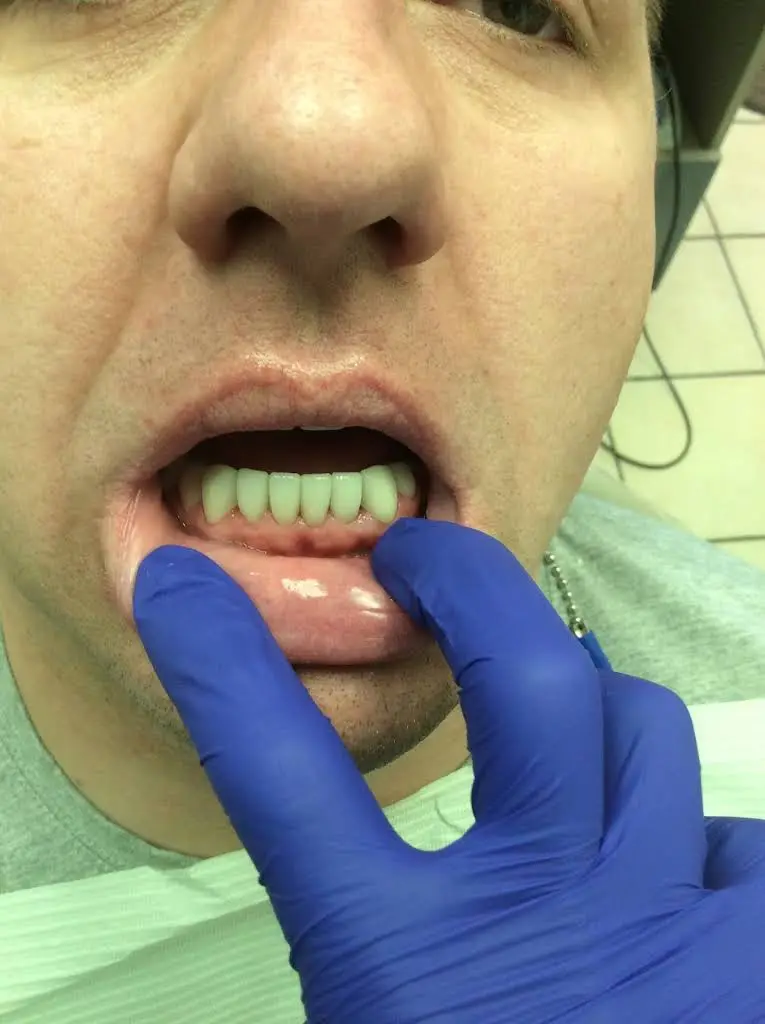 J Kim Dental Ltd