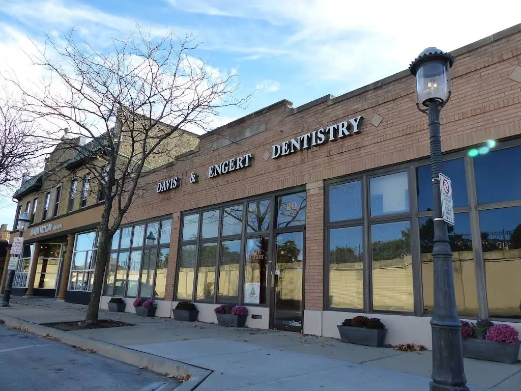 Davis & Engert Dentistry