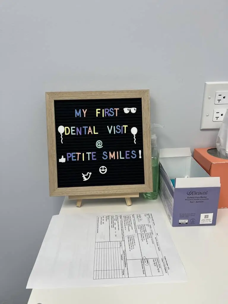 Petite Smiles Pediatric Dentistry
