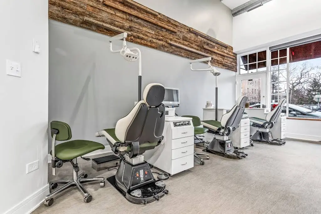 Braces Boutique