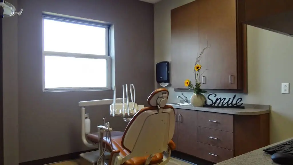Boyle Dental - Normal Dentist