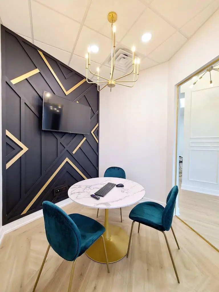 Seven Bridges Dental Studio