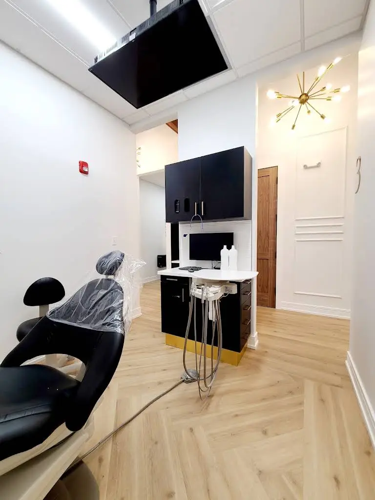 Seven Bridges Dental Studio
