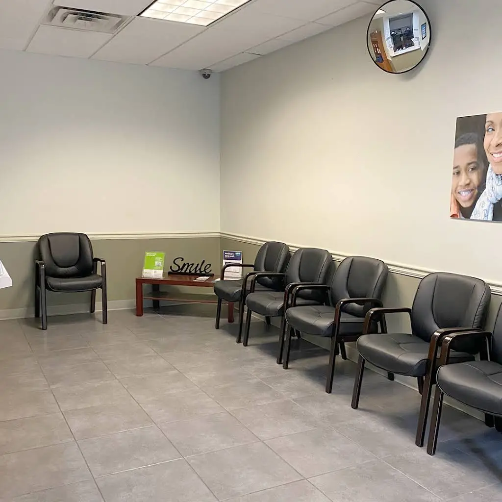 Great Expressions Dental Centers - Forest Park