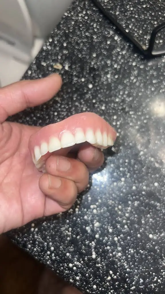 Conyers Denture and Implant Center