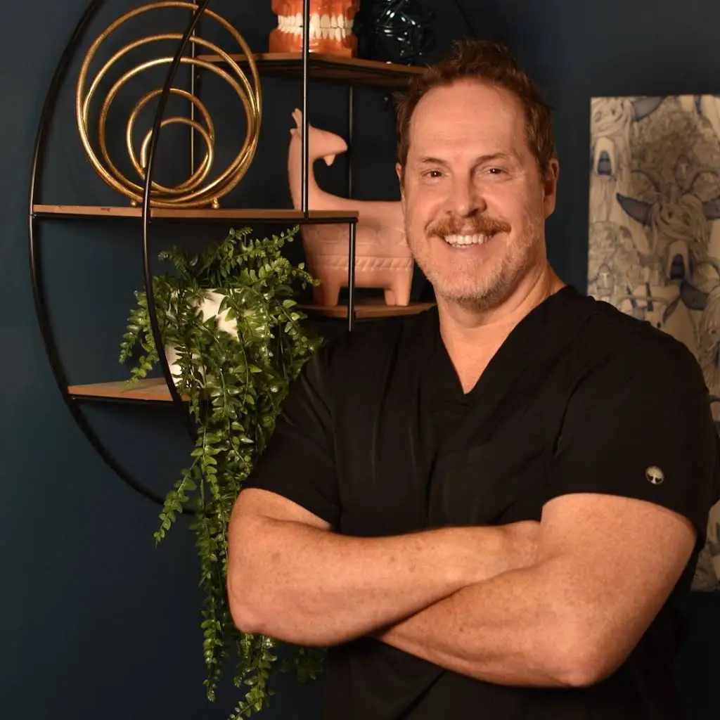 Doc Aligners Studio - Russell Orthodontics