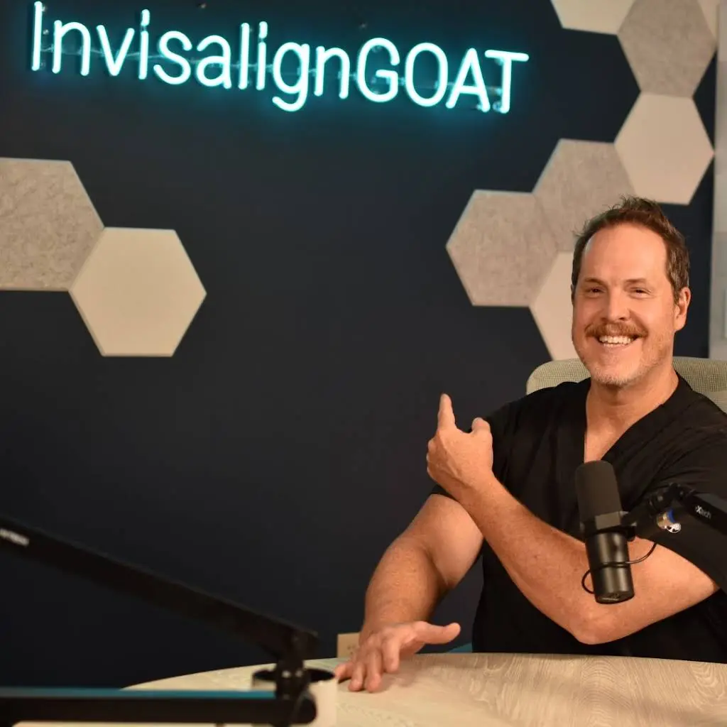 Doc Aligners Studio - Russell Orthodontics