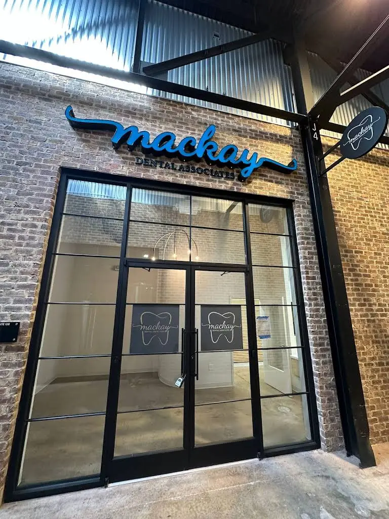 Mackay Dental Associates