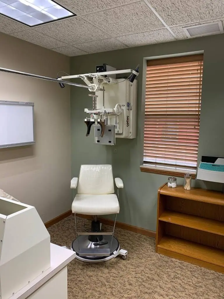 Palatine Complete Dental: Michael Unti, DDS