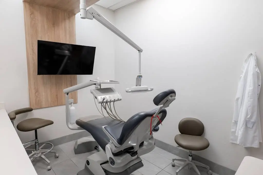 Hillcrest Dental