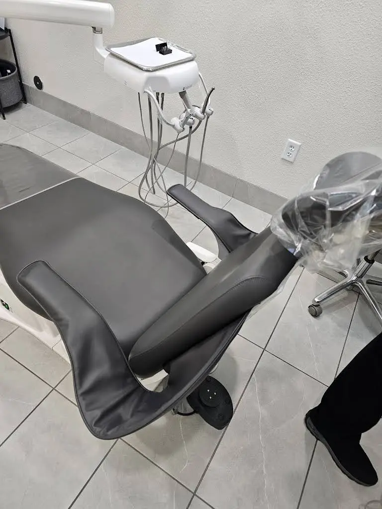 Hillcrest Dental
