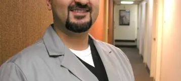 Smiles on Elston
