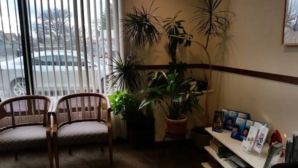 K S Dental Office Ltd