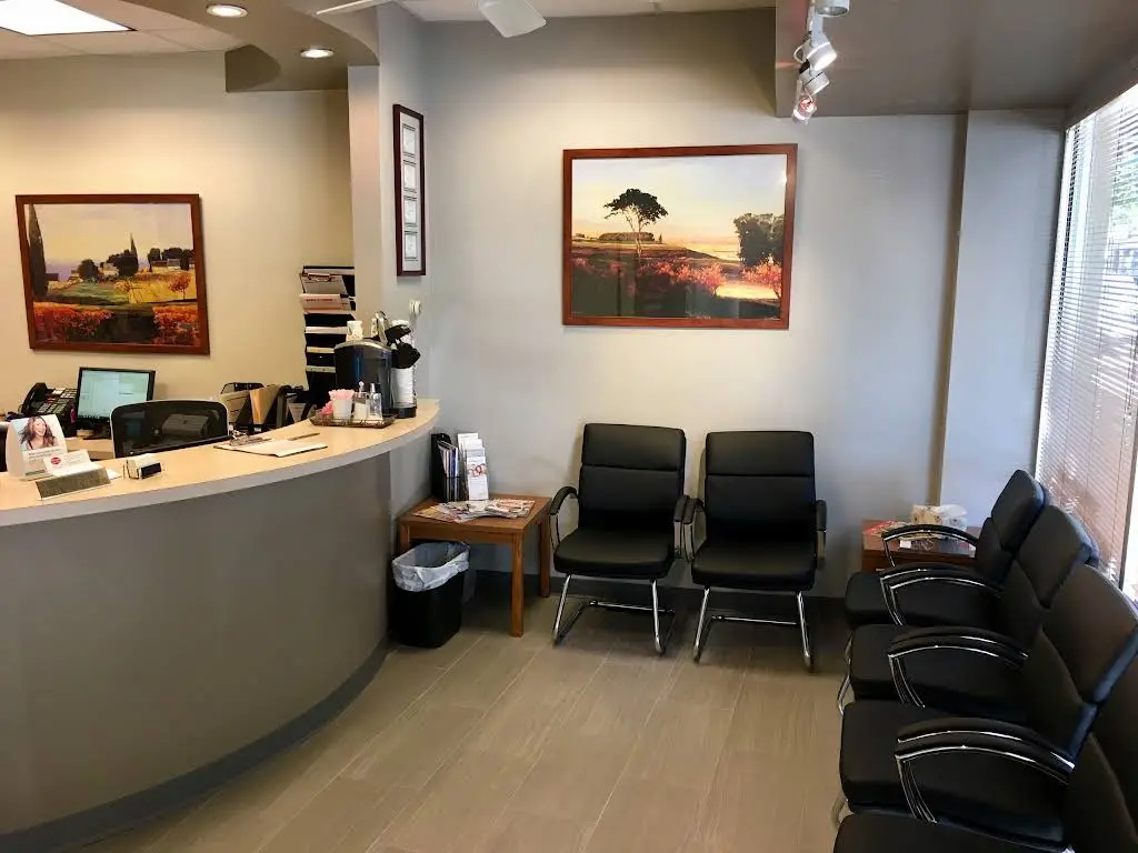 Berwyn Oral Surgery and Implant Center - Dr. Hugh Marchmont-Robinson DDS