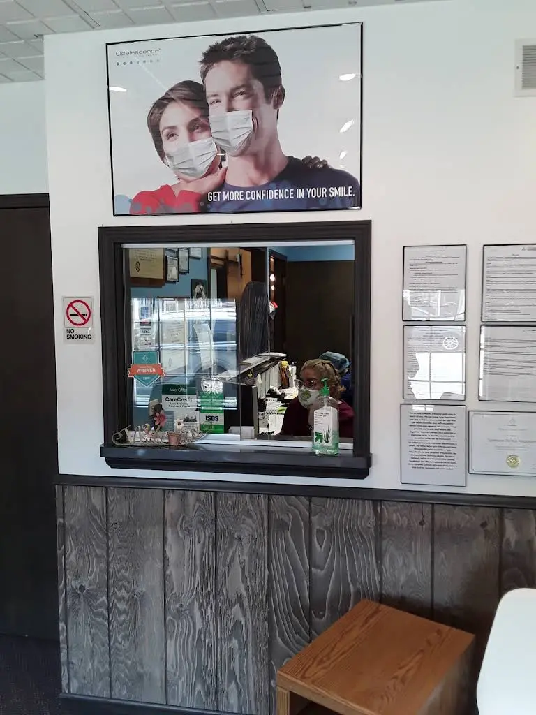 Simmons Dental Associates