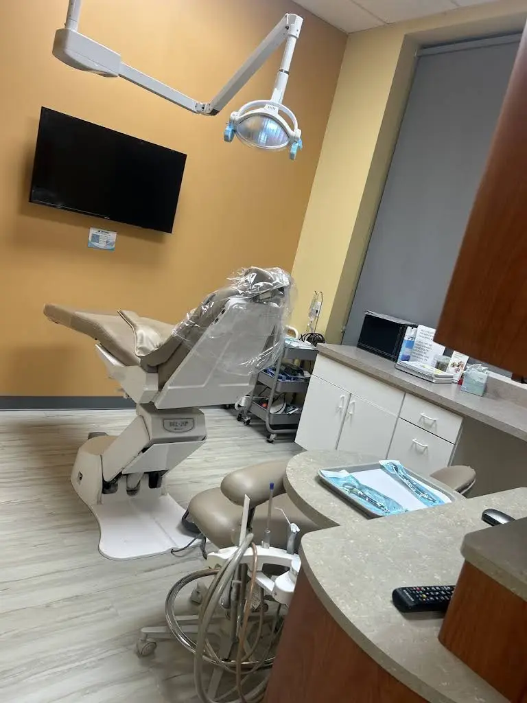 Precision Dental Care W Cermak Rd
