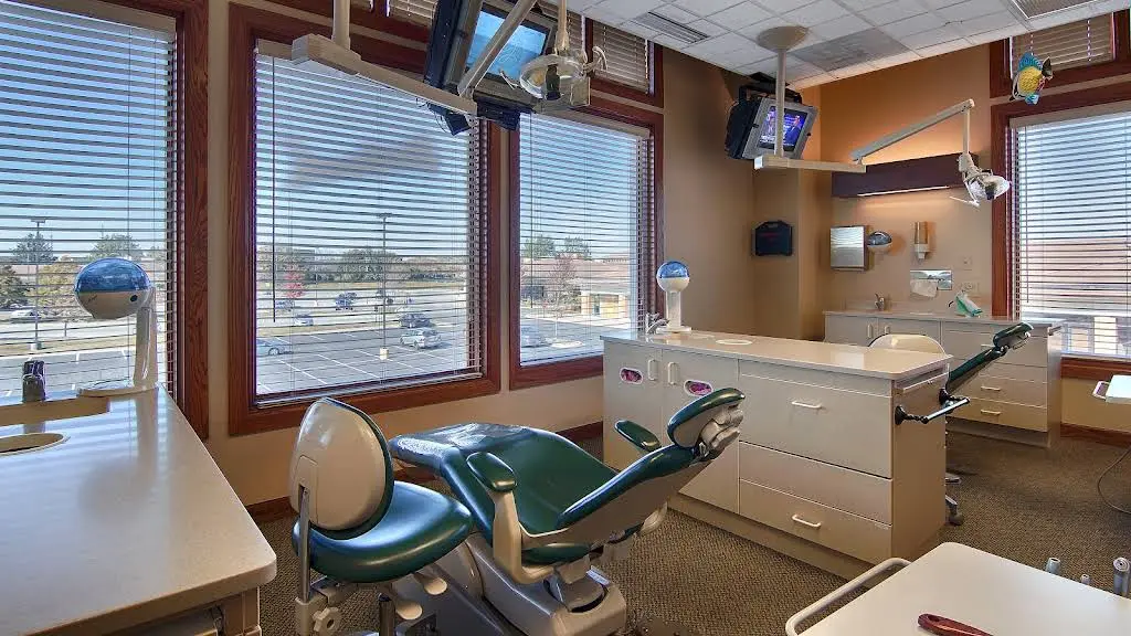 Grove Dental Associates