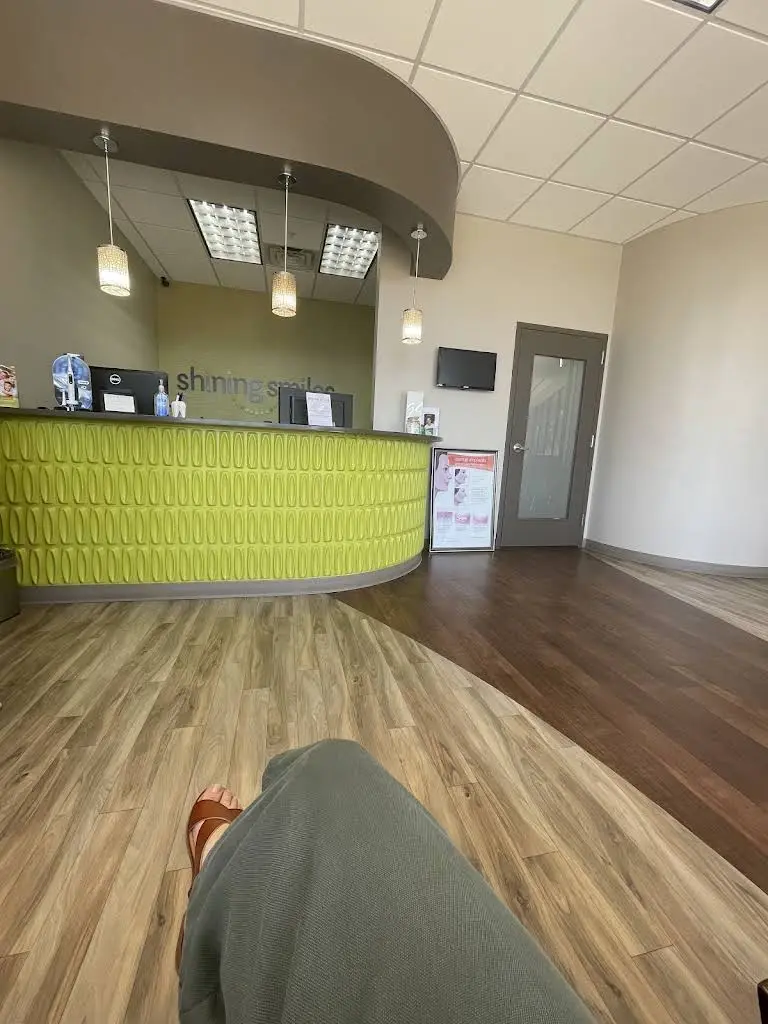 Shining Smiles Dentistry - Wheaton