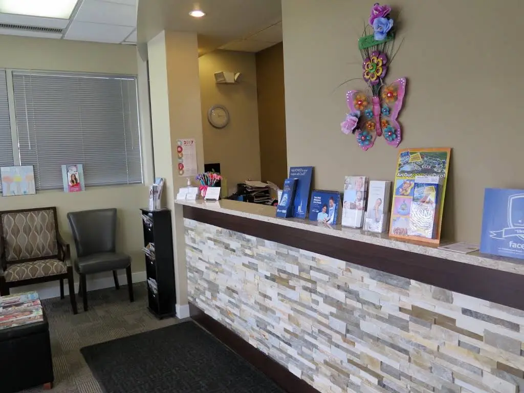 Pebblewood Dental - Naperville