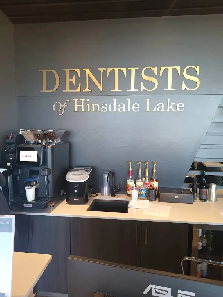 Dentists of Hinsdale Lake