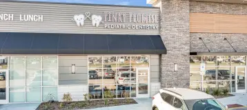 Pinky Promise Pediatric Dentistry
