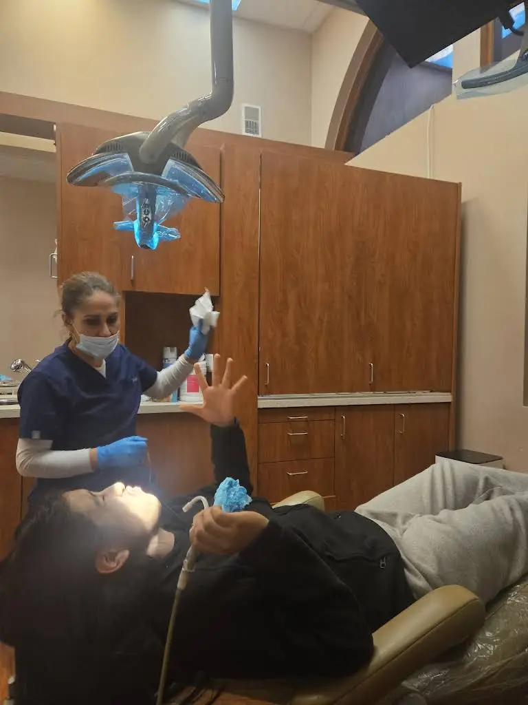 B&R Dentists