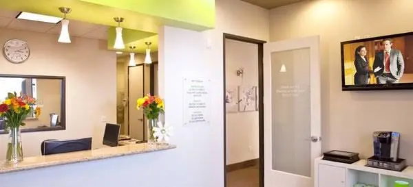 Dee for Dentist