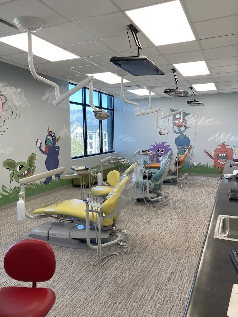 Floss Family Dentistry