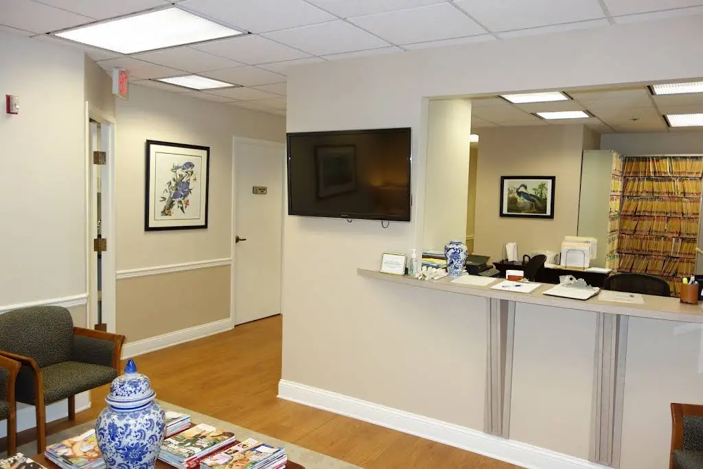 Chevy Chase Implant & Oral Surgery - Drs. Park, Kunkle, Hill & Lindquist