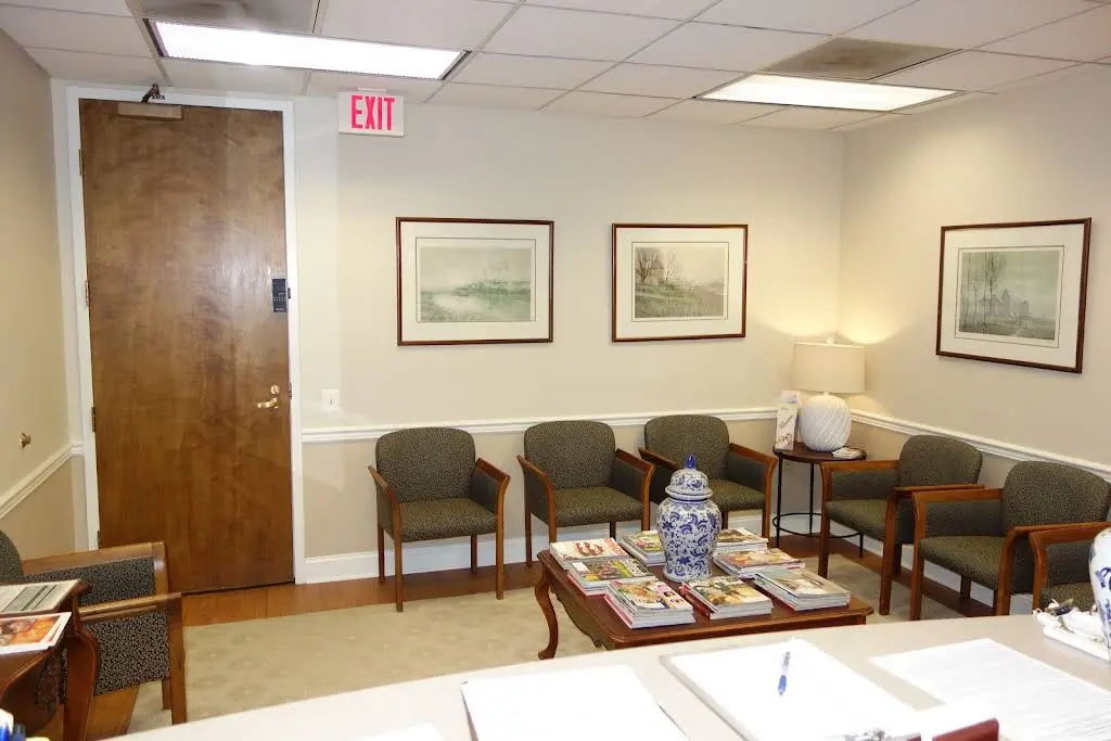 Chevy Chase Implant & Oral Surgery - Drs. Park, Kunkle, Hill & Lindquist