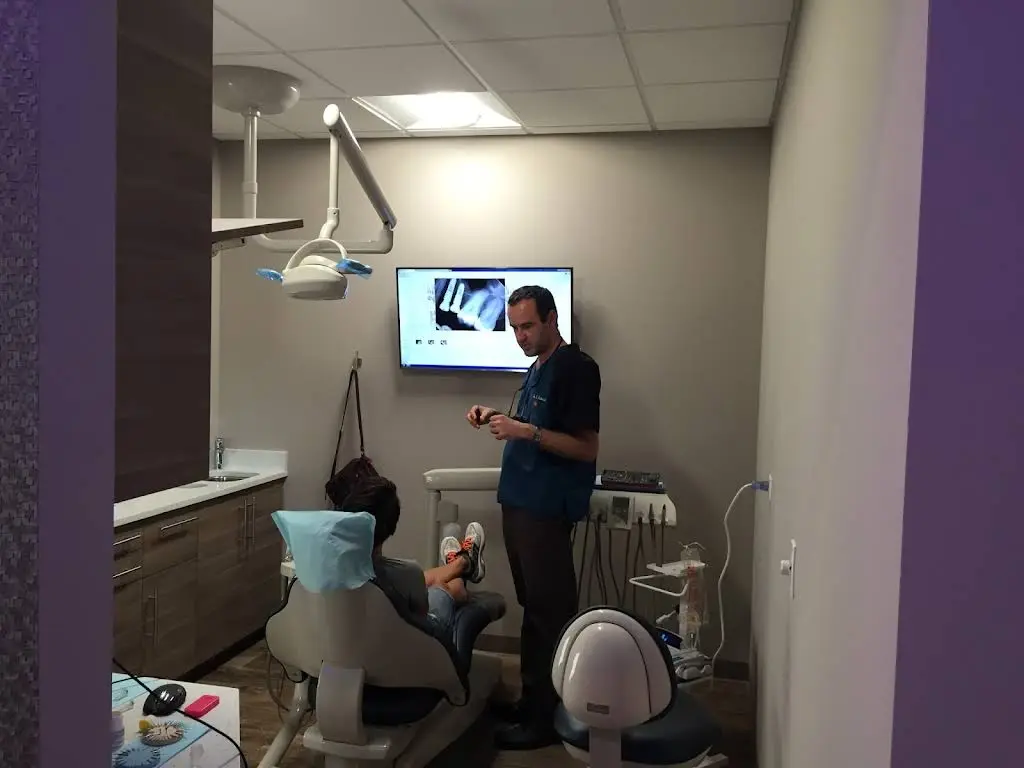 Lux Dental