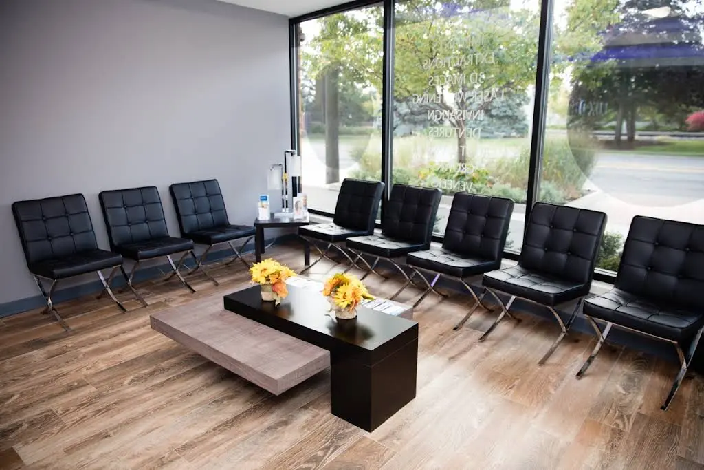 Lux Dental