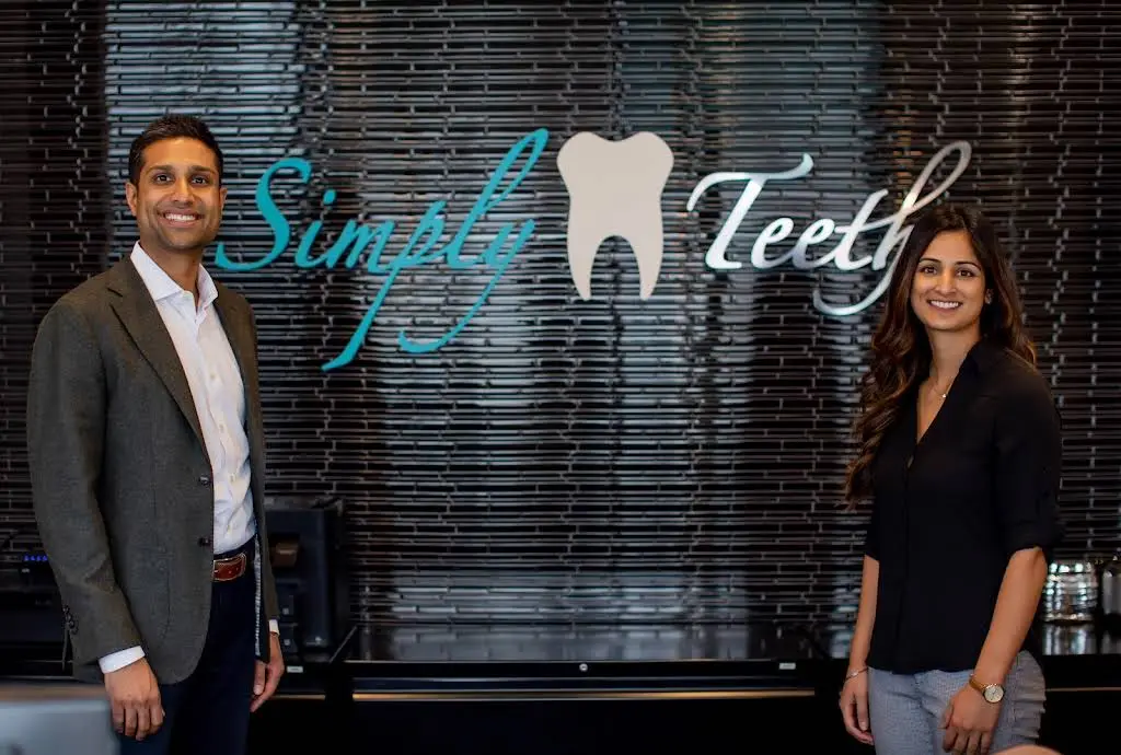 Simply Teeth