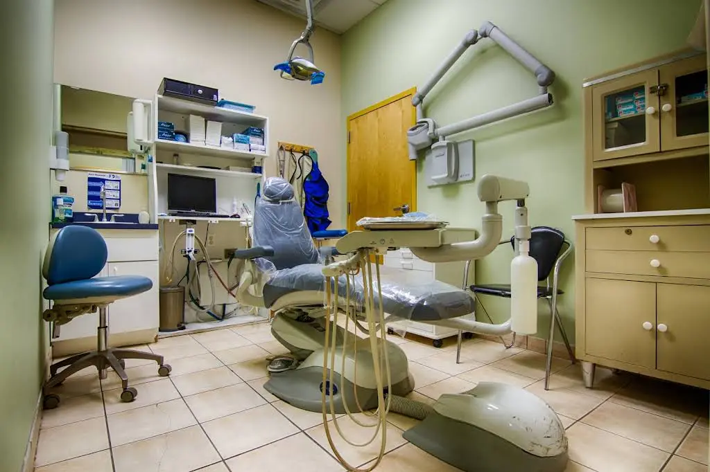1st Family Dental of Elgin
