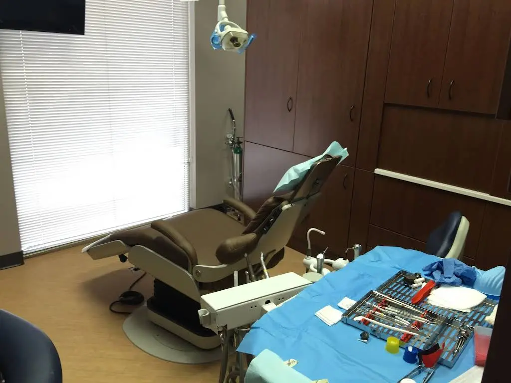 Poplar Crossing Dental