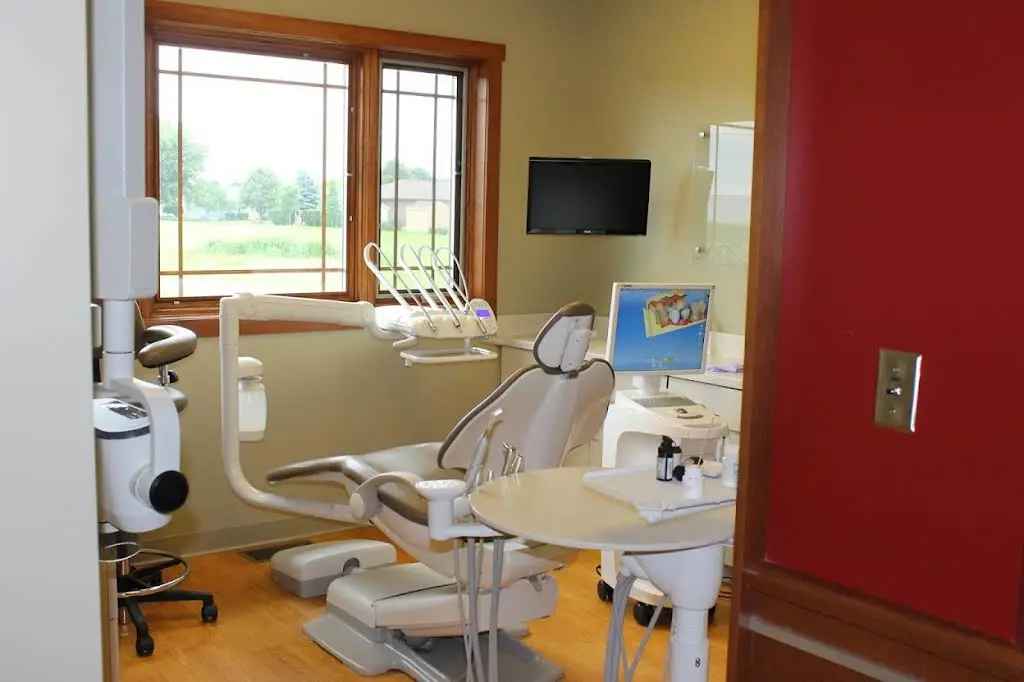 A Lifetime of Smiles, Dr. Ed Monroe