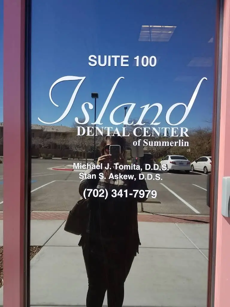 Island Dental Center