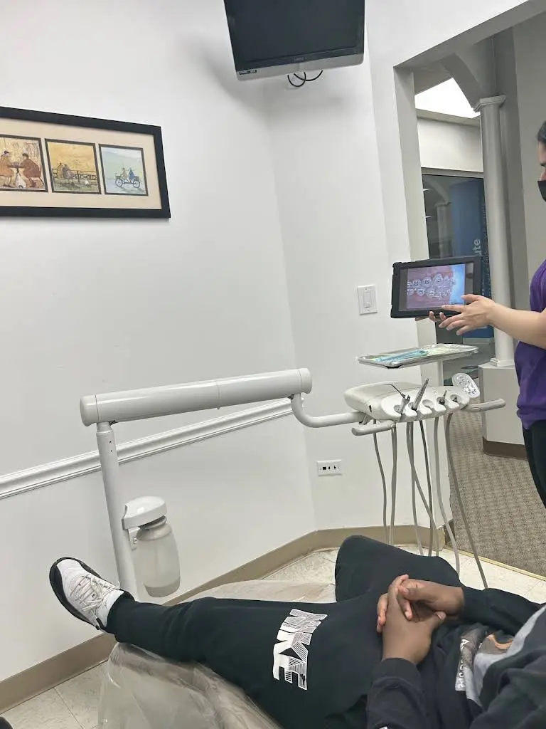 Sonrisa Family Dental