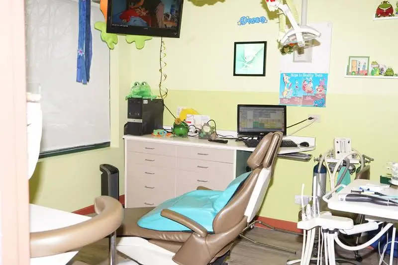 Aurora Dental Care