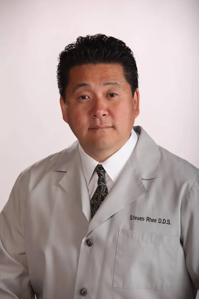 Rhee Dental Health