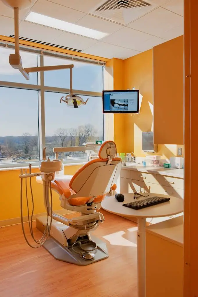 Capital Dental @ Sibley