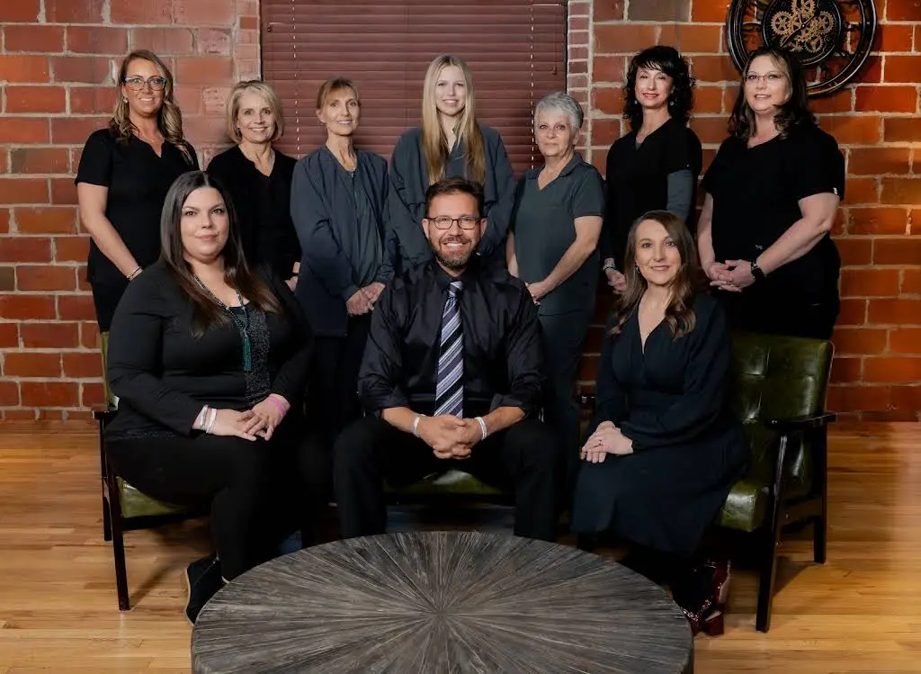 Mon Dental Associates