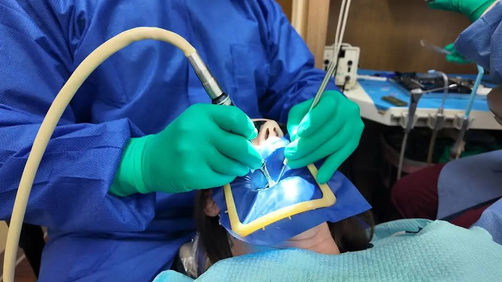 East Atlanta Endodontics & Microsurgery PC